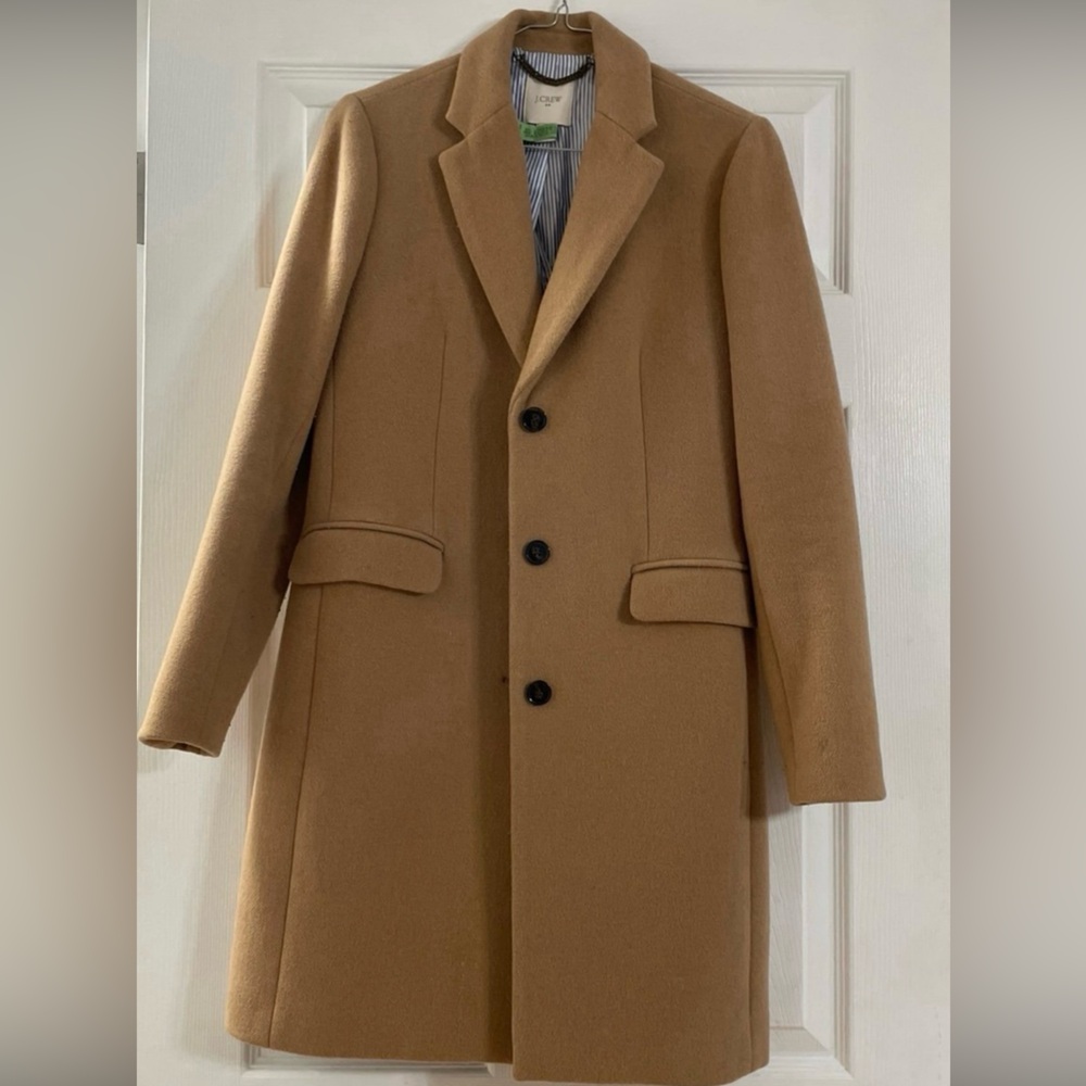 SOLD Women’s camel coat